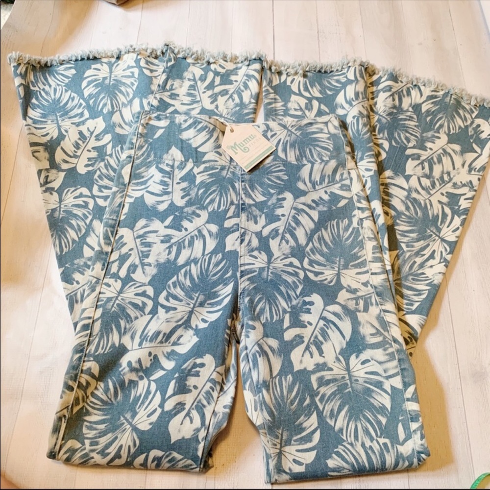 Show Me Your Mumu | Women’s Berkeley Bells Jeans